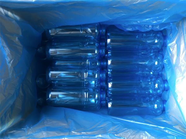 Karton mit 45 Alvito Trinkflaschen 1000ml hier im wasserfilter-handel günstig kaufen